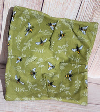 Load image into Gallery viewer, Bowl Cozies - Bees on Green