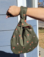 Load image into Gallery viewer, Large Knot Tote - Seafaring Whiskers