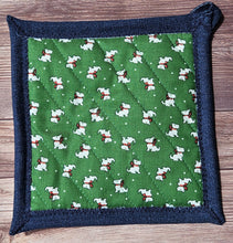 Load image into Gallery viewer, Pot Holders - Scottie Dogs