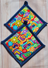 Load image into Gallery viewer, Pot Holders - Summer of Love
