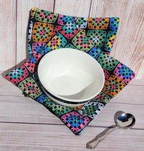 Load image into Gallery viewer, Bowl Cozies - Granny Squares