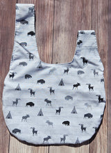 Load image into Gallery viewer, Large Knot Tote - Grey Wildlife