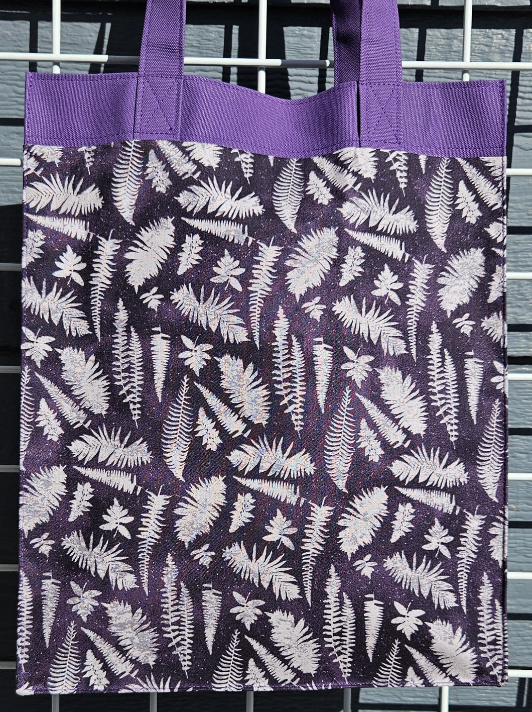 Large Market Tote with Pocket - Purple Ferns