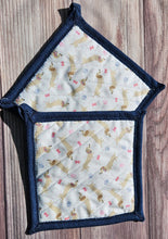Load image into Gallery viewer, Pot Holders - Doxies with Pink Bones