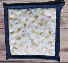 Load image into Gallery viewer, Pot Holders - Doxies with Pink Bones