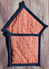 Load image into Gallery viewer, Pot Holders - Pink Smiling Bees