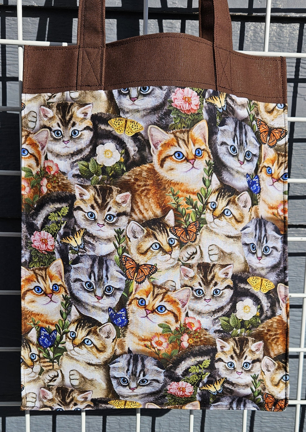 Large Market Tote with Pocket - Kittens with Butterflies