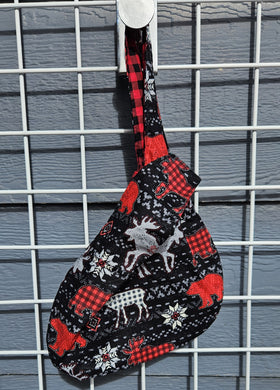 Large Knot Tote - Black Wildlife