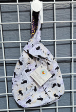 Load image into Gallery viewer, Large Knot Tote - Cat &amp; Crescent