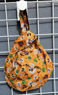 Large Knot Tote - Skulls on Orange