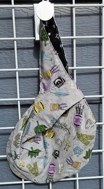Large Knot Tote - Potions & Herbs