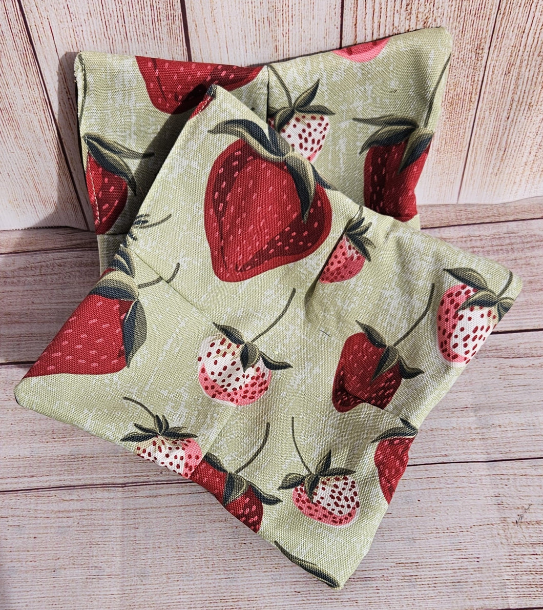 Bowl Cozies - Vintage Strawberries