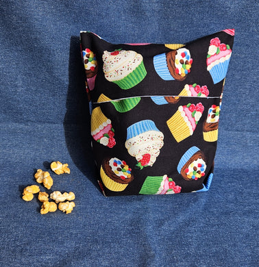 Reusable Popcorn Bag - Cupcakes