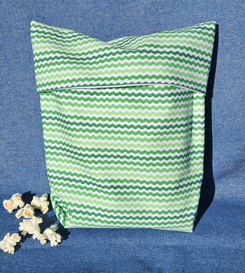 Reusable Popcorn Bag - Green Zigzag