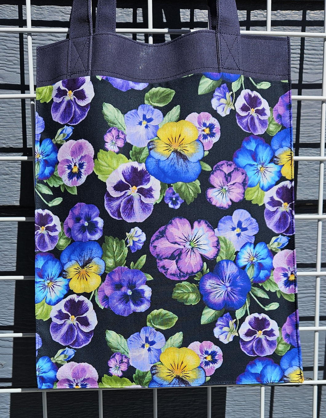 Large Market Tote with Pocket - Pansies on Blue