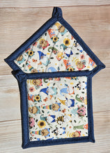 Load image into Gallery viewer, Pot Holders - Calico Gnomes