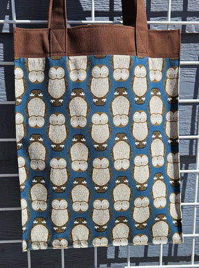Large Market Tote with Pocket - Sleepy Owls