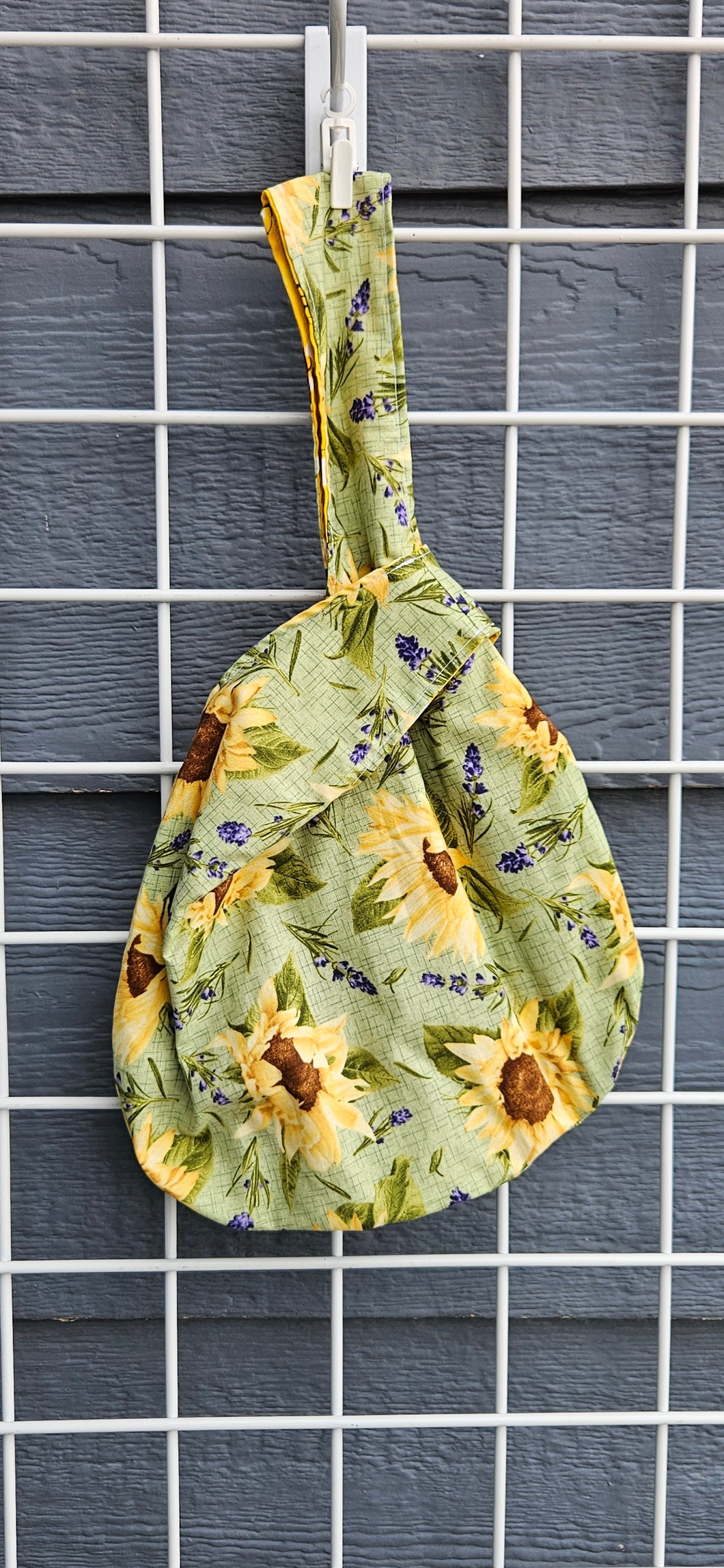Large Knot Tote - Sunflowers on Green