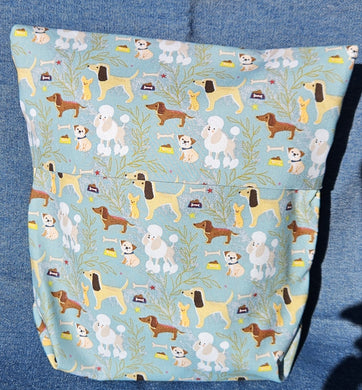 Reusable Popcorn Bag - Dogs on Green