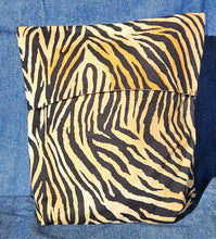 Load image into Gallery viewer, Reusable Popcorn Bag - Tiger Stripe