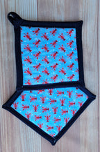 Load image into Gallery viewer, Pot Holders - Tiny Lobsters
