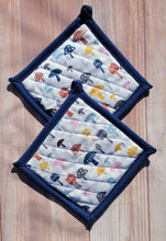 Load image into Gallery viewer, Pot Holders - Whimsical Mushrooms