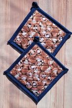 Load image into Gallery viewer, Pot Holders - Brown Mushrooms