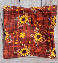 Load image into Gallery viewer, Bowl Cozies - Sunflowers on Plaid