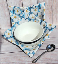 Load image into Gallery viewer, Bowl Cozies - Cotton Flowers
