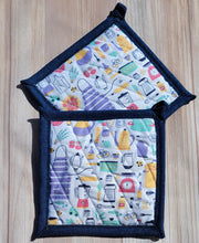 Load image into Gallery viewer, Pot Holders - Kitchen