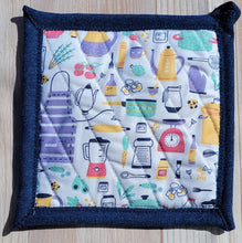 Load image into Gallery viewer, Pot Holders - Kitchen