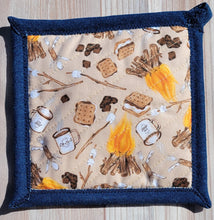 Load image into Gallery viewer, Pot Holders - S&#39;mores