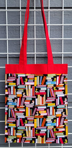 Large Market Tote with Pocket - Bookworm