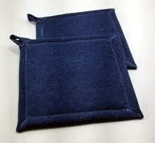 Load image into Gallery viewer, Pot Holders - Blue Snowflake/Medallion